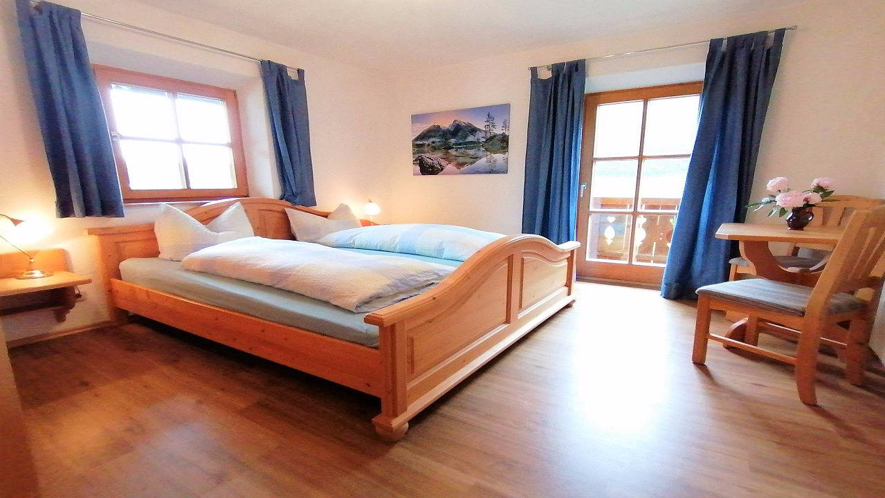 Ansicht Ferienwohnung Haus Margaretenhoehe Schlafzimmer 4