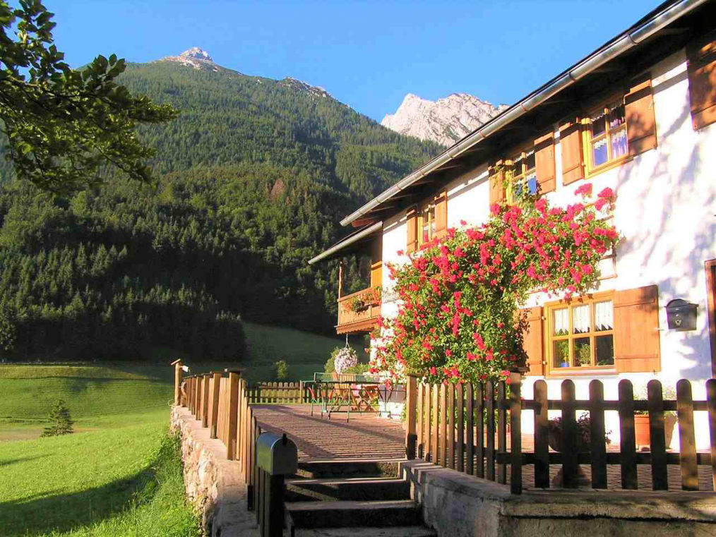 Hausansicht Ferienwohnungen Haus Margaretenhöhe 2