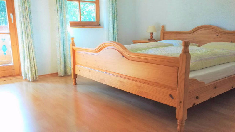 Ansicht Ferienwohnung Haus Margaretenhoehe Schlafzimmer