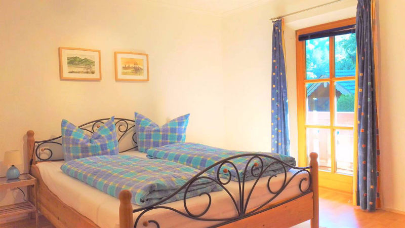 Ansicht Ferienwohnung Haus Margaretenhoehe Schlafzimmer-2