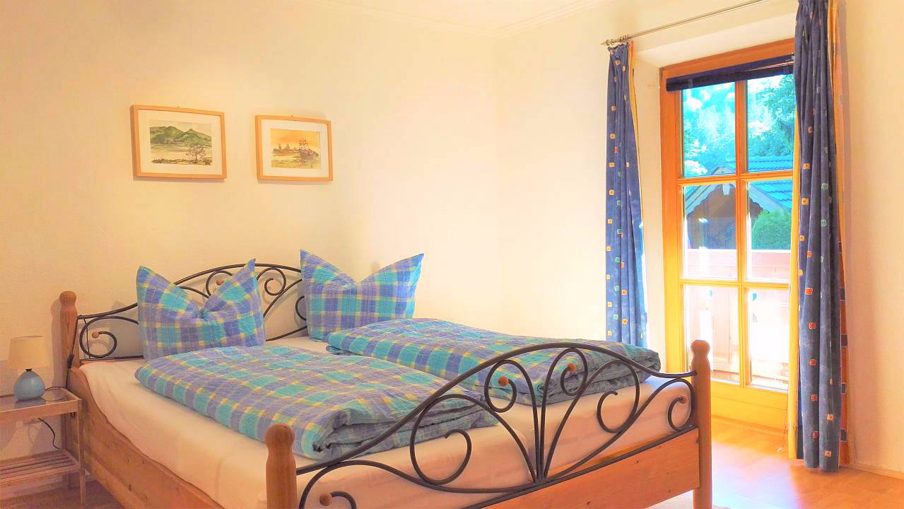 Ansicht Ferienwohnung Haus Margaretenhoehe Schlafzimmer-2